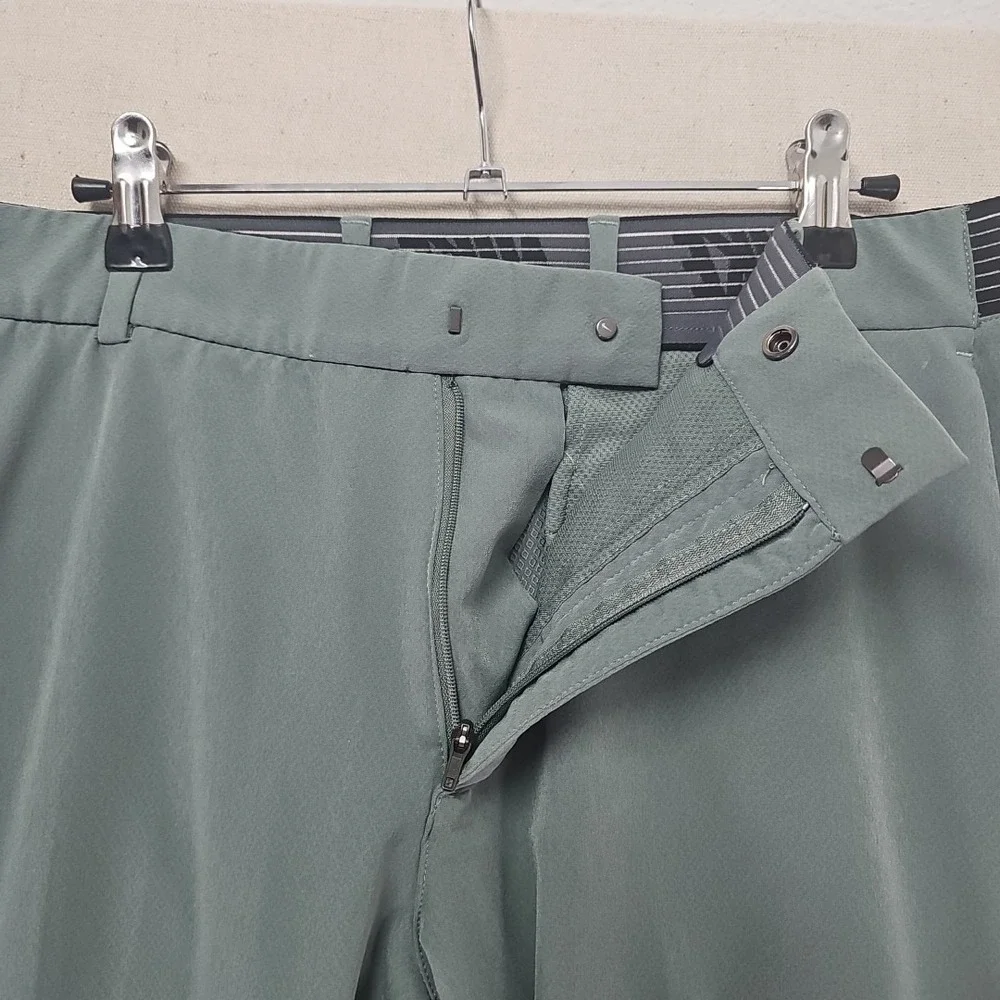 Nike Flex Men's 32x30 Green Slim Fit Dri-Fit Golf Performance Pants‎ 891887-365